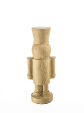 Carica l'immagine nel visualizzatore di Gallery, SCHIACCIANOCI