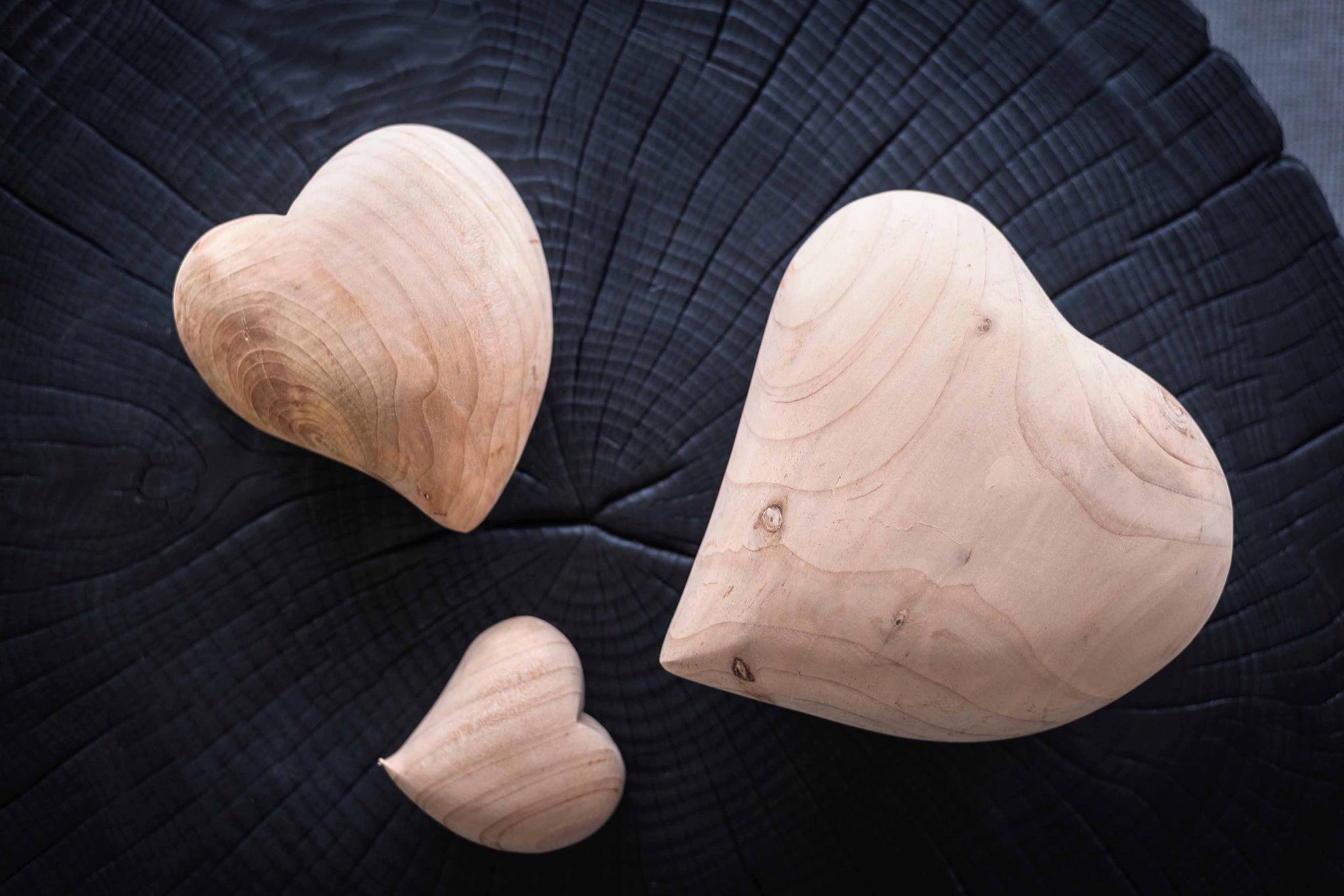SET 24 CUORI LEGNO D/APPENDERE 4X4 CM -HEART- ROSSO - PuntoUno SET 24 CUORI LEGNO D/APPENDERE 4X4 CM -HEART- ROSSO - PuntoUno